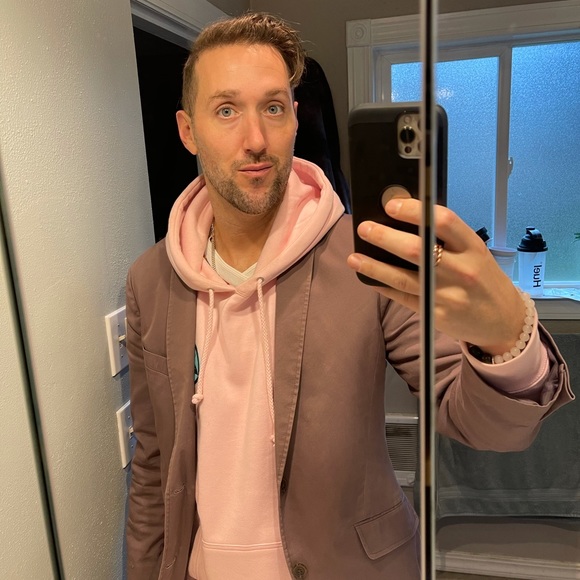 Meet your Posher, Dave - Picture 3 of 6